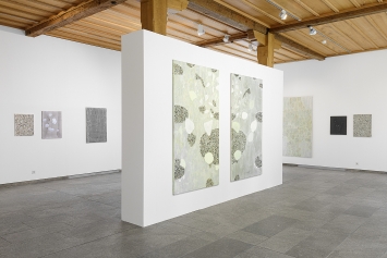 Mireille Gros · Vielfalt der ARTen, 2022, Raumansicht Kunsthaus Zofingen. Foto: Rachel Bühlmann