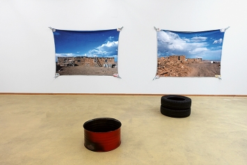 Stephan Wittmer · House, Clouds and … (I & II) 2019/ 2021, Pigmentdruck auf Textilgewebe (Plüsch), 150 x 200 cm, Unikat